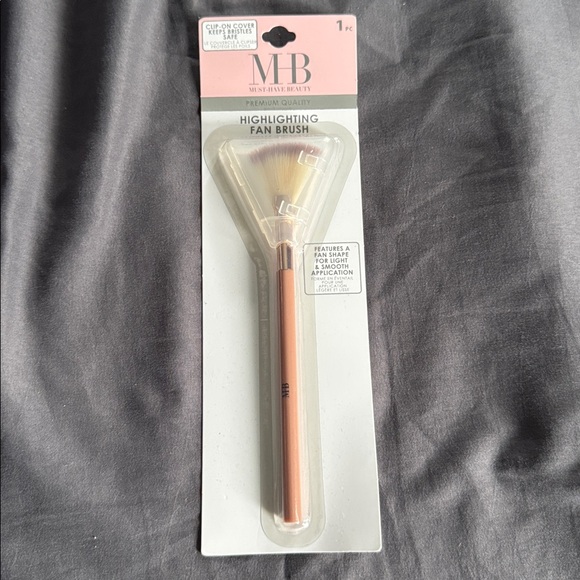 Various Beauty bundle - Picture 2 of 6